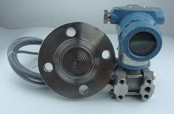 遠(yuǎn)傳型單法蘭液位變送器